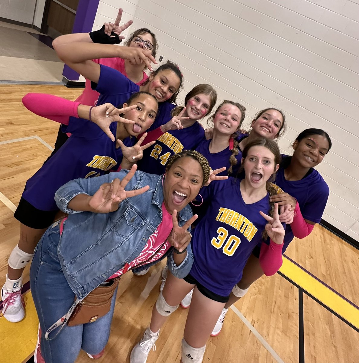 SierraJoseph15's tweet photo. Kids will always remember who SHOWED UPβ¦be that teacher!! Great job lady cats! Love my @AVID4College kiddos!
@RTMSThundercats!πͺπ @IHeartCKH @TCATS_Athletics @FBISDAthletics @FortBendISD #KnowyourIMPACT
#TeacherProud #SupportiveEducator https://t.co/5Nt71w3EHW