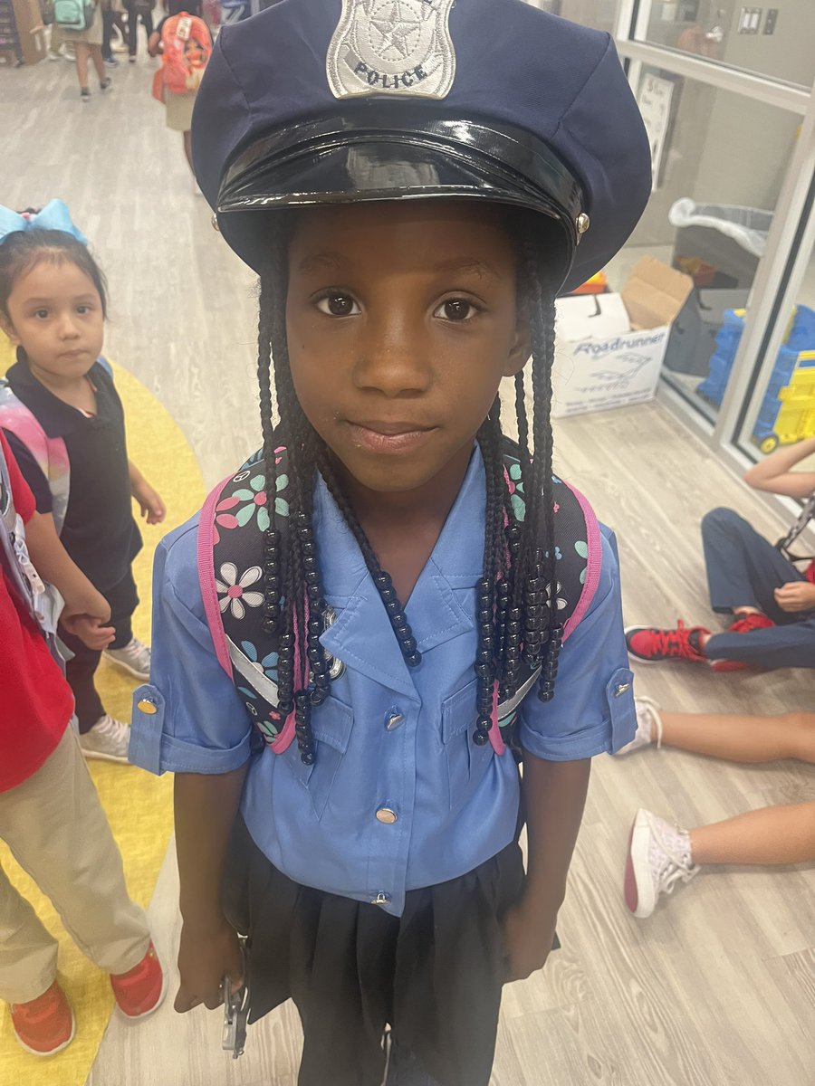 J.C. Mitchell Elem tweet media