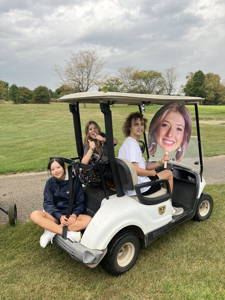 GolfOlentangy's tweet photo. A bit wet 🌧️ &amp; windy💨, but still had a fun time celebrating our seniors from @GolfOlentangy, @GolfOohs &amp; @olhsgirlsgolf. 

Always a bittersweet night as we wind down our final weeks of the season together. 

A wonderful group of ladies right here &amp; we are so proud of all of you! https://t.co/LcKfrA7RC6