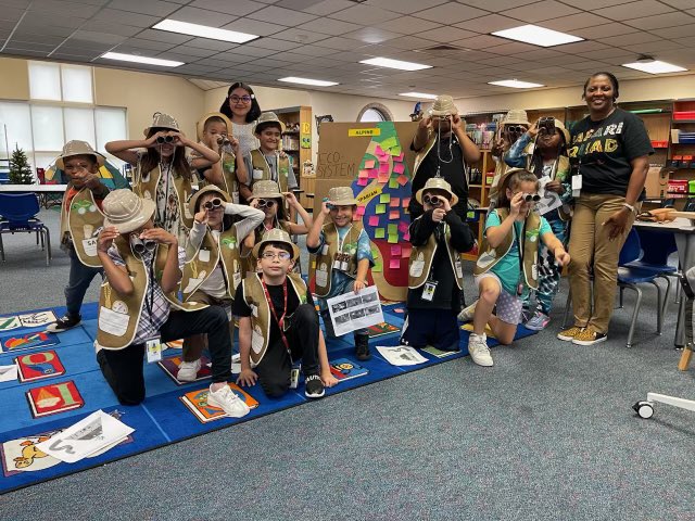 LAshley2016's tweet image. Wow! Special shout out to Ms. Trejo @GrayES_AISD for teaming up with the 3rd grade team to plan a virtual field trip with a park ranger from the Rocky Mountains Park. #LearningIsAnAdventure#MyAldine