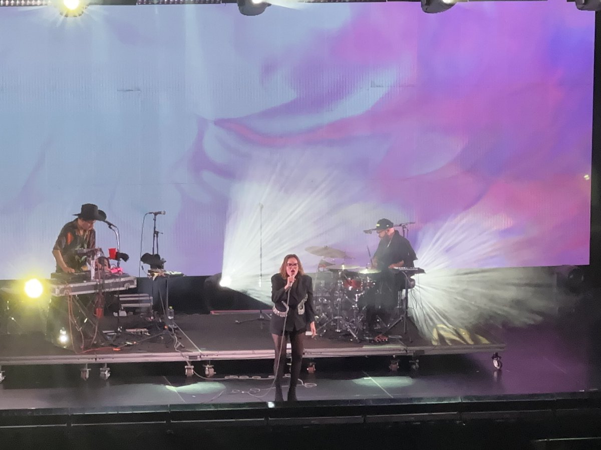 FayCM52's tweet image. Se la #Híper rifaron @HelloSeahorseMX @denisegume @Bonnz @bbuurrggooss que pedazo de show! Son los mejores!!