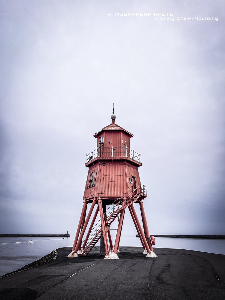 A family Birthday trip to #SouthShields recently and no trip complete without seeing Herd Groyne Lighthouse. Photographed a million time but hey…..here’s another. #iphonephotograhy #shotoniphone @SouthShieldsUK @styne_council @shieldsgazette