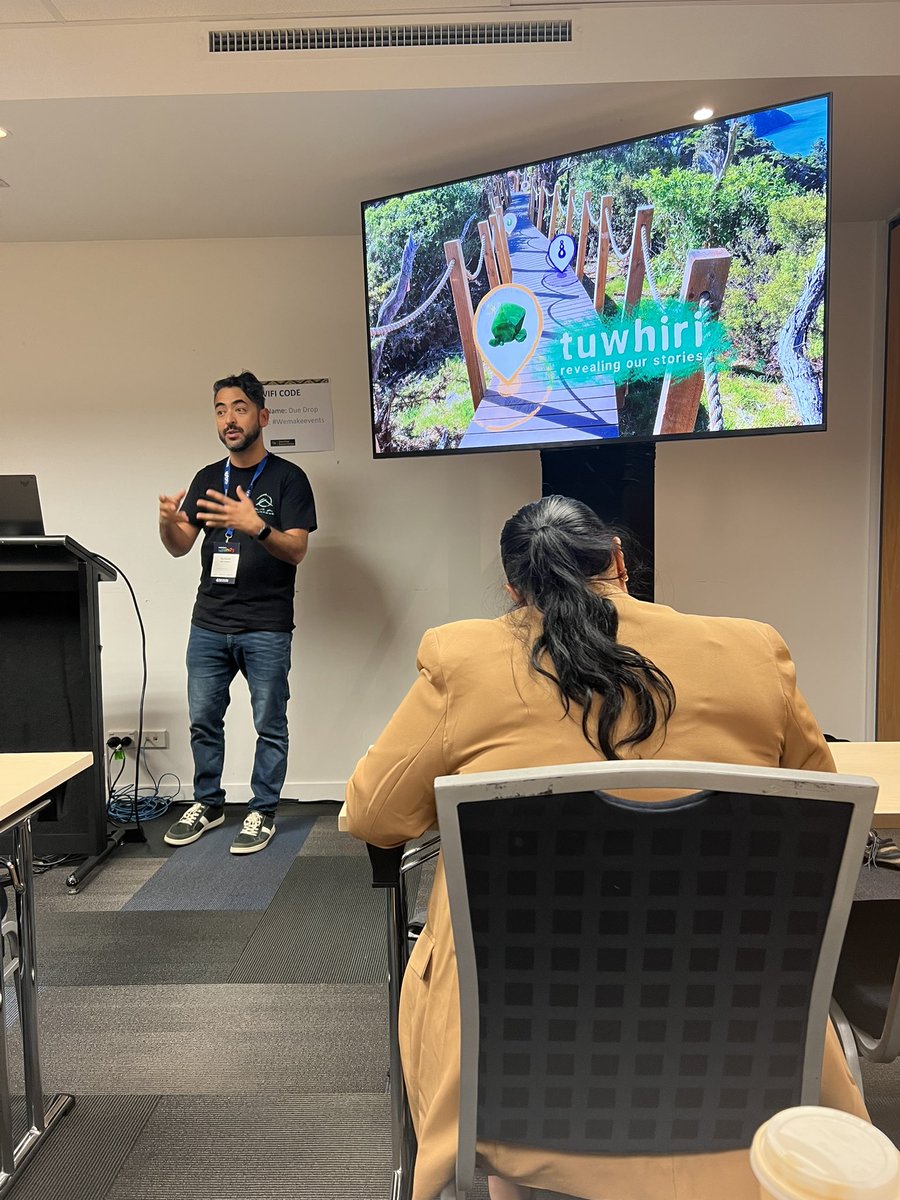 mele_togiaso's tweet photo. An awesome morning spent with the amazing Amber Taylor and Ben Kenobi from @arajourneys. Utilising tech as a vehicle for connecting environment, pūrākau, culture & wellbeing. Feeling inspired and excited for our Māori and Pasifika rangatahi! ✨✨✨ #Manulookslikeme #ULearn23 https://t.co/ACnIay37Gc