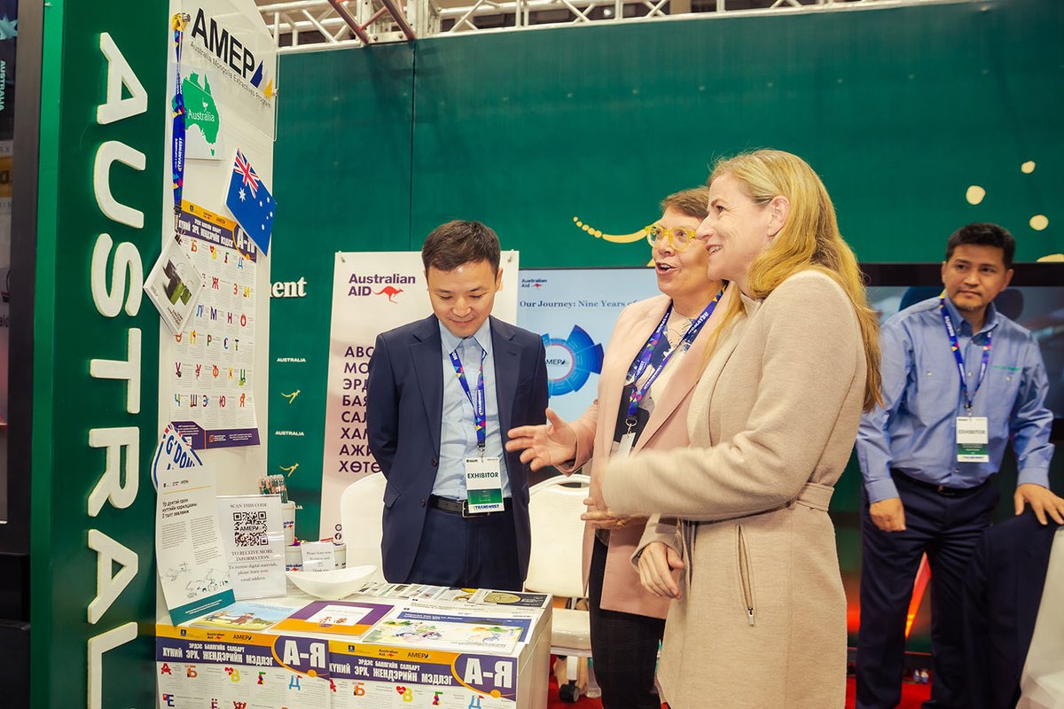 “Mongolian Mining Expo” арга хэмжээнд АМЕП  2 хөтөлбөр хариуцлагатай уул уурхай, байгаль орчин, нийгэм, засаглалын асуудлыг онцлон ороллоо. Арга хэмжээний үеэр нийт 150 гаруй зочид, төлөөлөгчид АМЕП хөтөлбөрийн хэрэгжүүлсэн 50 гаруй төслийн тухай мэдээлэл авлаа.