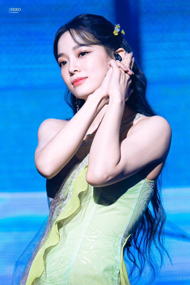 230924 김세정 1st CONCERT 'The 門' Upload📷

(҂`･ｪ･´) <,︻╦̵̵̿╤─ ҉ - --

#김세정 #KIMSEJEONG 
#세정 #SEJEONG