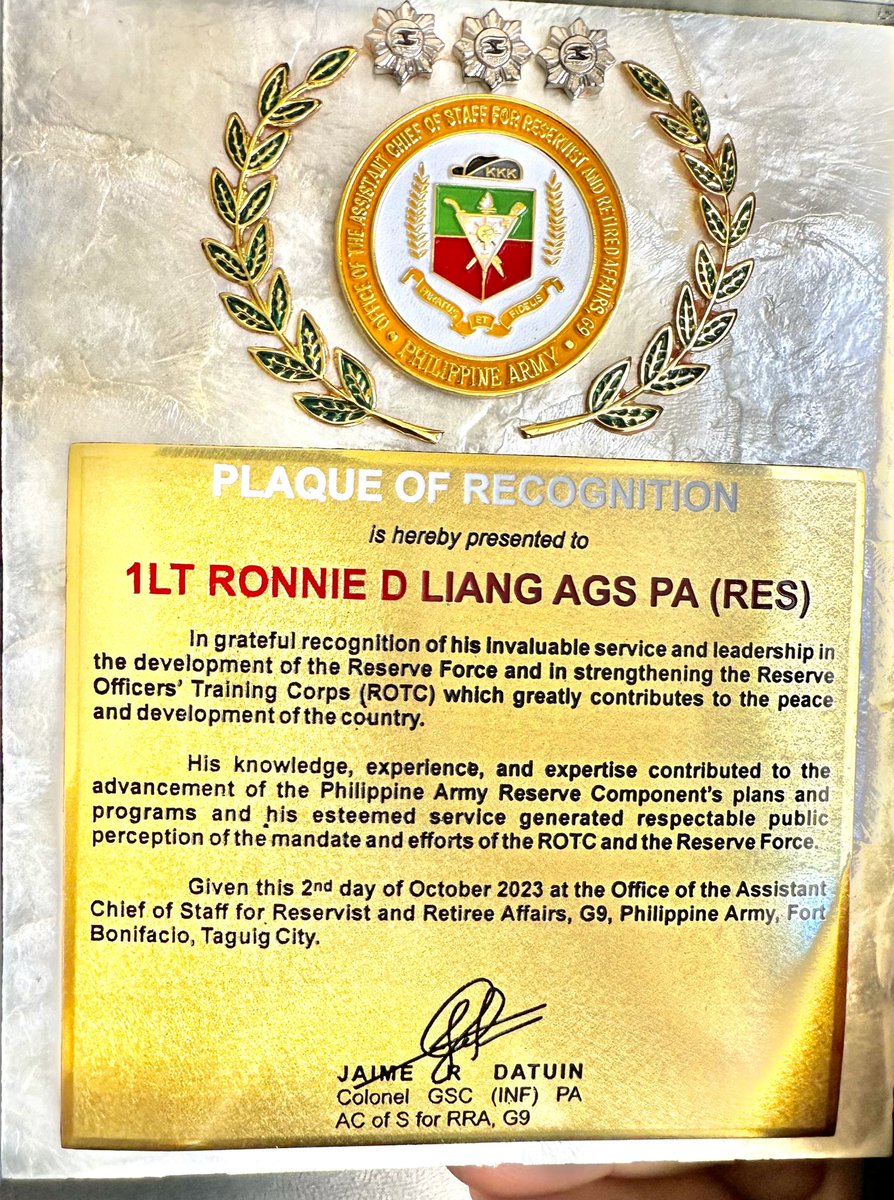 ronnieliang's tweet photo. Thank you, my Philippine Army Reservists (G9) Family for this recognition 🫡🇵🇭🫰🏼
To God be the glory. https://t.co/uxTppF2VEw