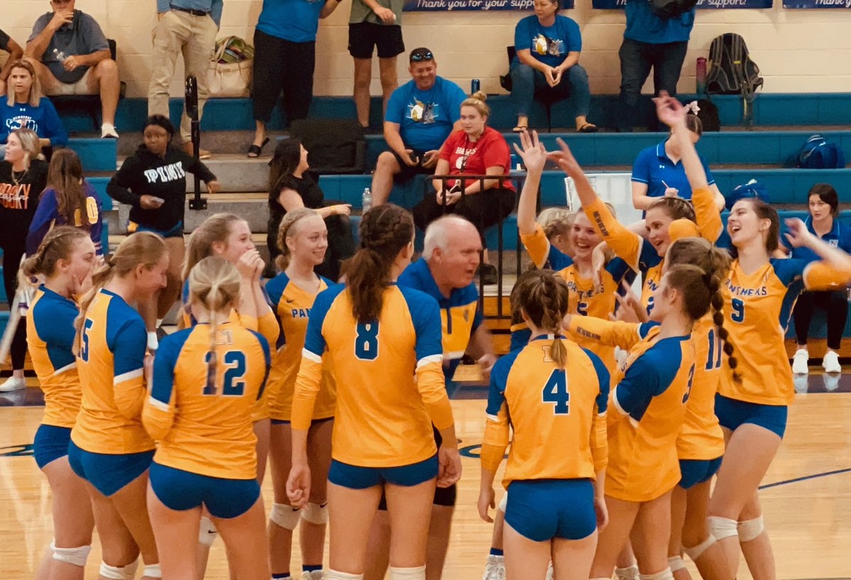 NHSPantherVB's tweet photo. Big win tonight for our Lady Panthers!! Congrats to JV and Varsity for their win over Bell tonight!!

🌟 Hailey Tharp - 17 Kills
🌟 Hanna Templeton - 34 Assists 
🌟 Cayla Phillips - 7 point service run &amp; 3 aces 

Next game is Tuesday at Williston JV @ 6:00 Varsity @ 7:00!! https://t.co/EtICUatgse