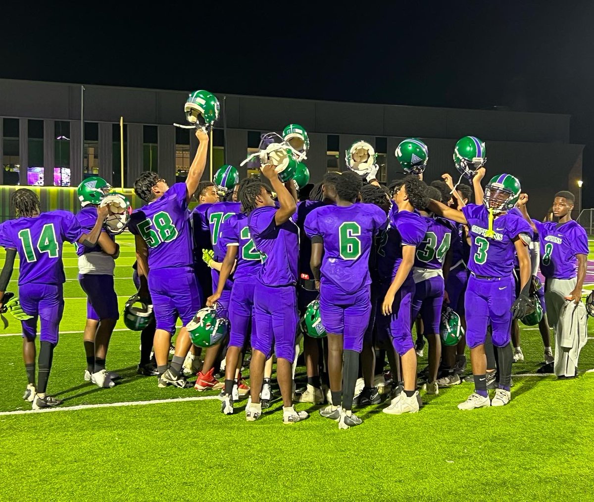Congratulations to our Gryphon Freshmen on their win tonight against LR Central Tigers 30-0