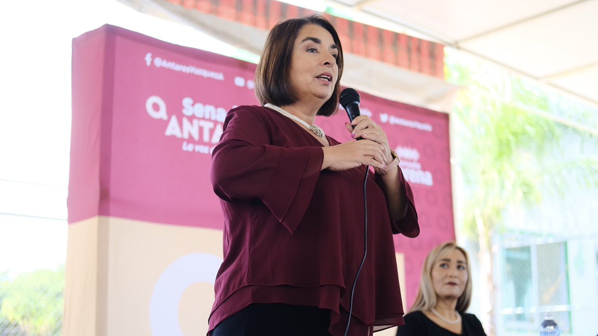 AntaresVazAla's tweet photo. Seguimos promoviendo la transformación en el estado de Guanajuato. Hoy estuvimos en un foro informativo en la ciudad de León.
#AntaresVazquez #SomosElCambio #Guanajuato #Morena #GtoVAporTransformacion #TransformandoGto #GtoSeTransforma #LeonGto #LeonSeTransforma https://t.co/nM4PXemtrt