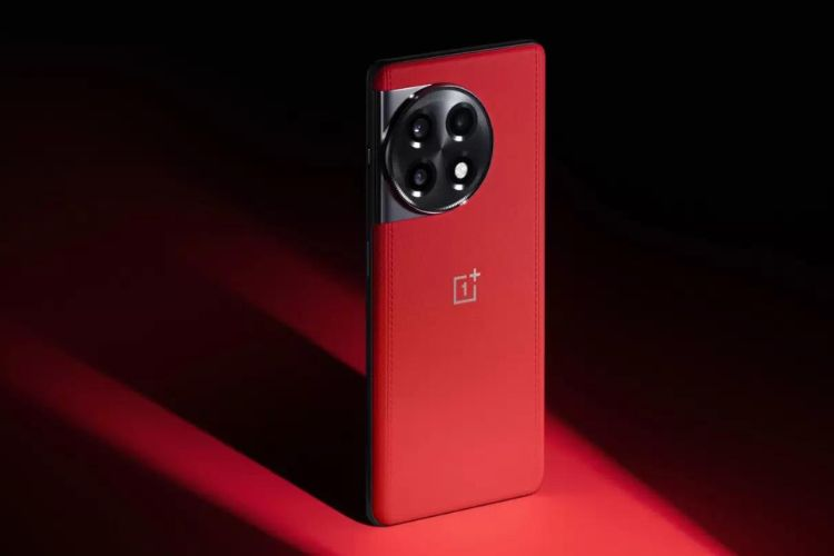 ebuzzprocom's tweet image. OnePlus 11R in Solar Red Now Official in India

📢 OnePlus recently confirmed that it will launch a new color for the OnePlus 11R and has now made the Solar Red OnePlus 11R official in India.

#OnePlus11R #eBuzzPro #News