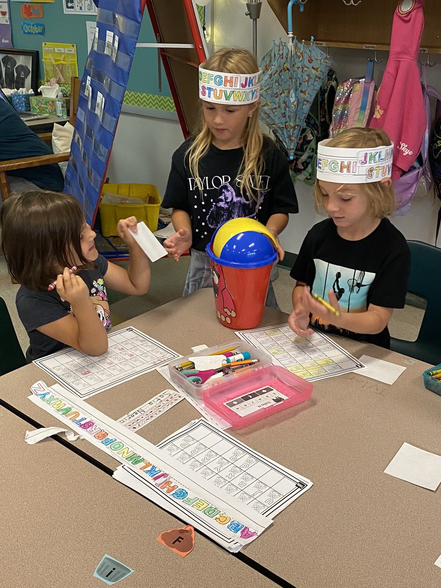 Kinder_Dogs's tweet photo. ABC boot camp celebration. We loved learning about our letters and sounds🥰 https://t.co/Glca88jbHS