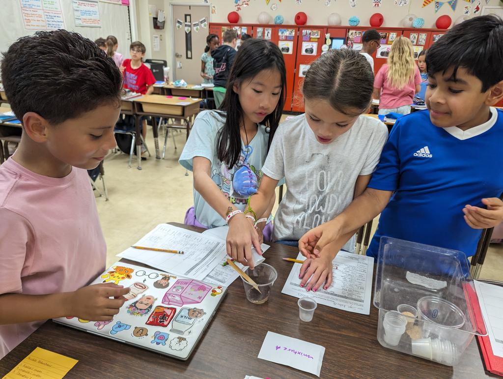 Jessica Le tweet media