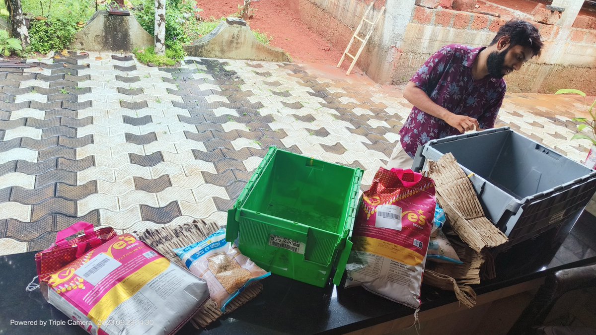 SREEJITH4596's tweet photo. @flipkartsupport Team, I always order from Flipkart, but recently had a bad experience with ordering grocery. Half of the items i ordered didn't deliver &amp; when contacted customer care they convey that the package is intact so items should be there. But around 8 items were missing https://t.co/fwUGHb4J83