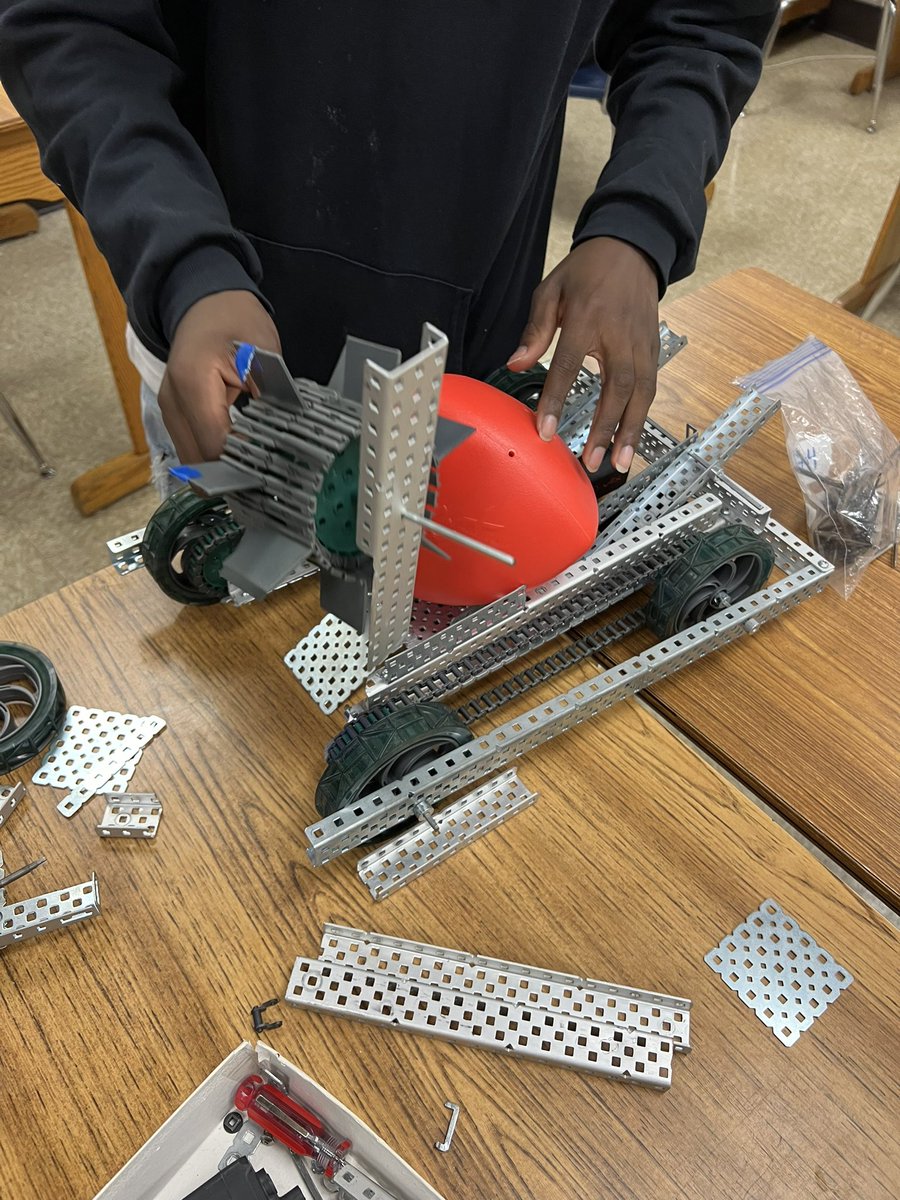 JROTC Shortridge IPS tweet media