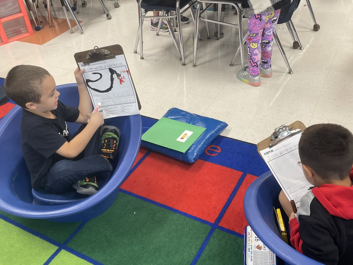 Mrs. Foehr's Class tweet media