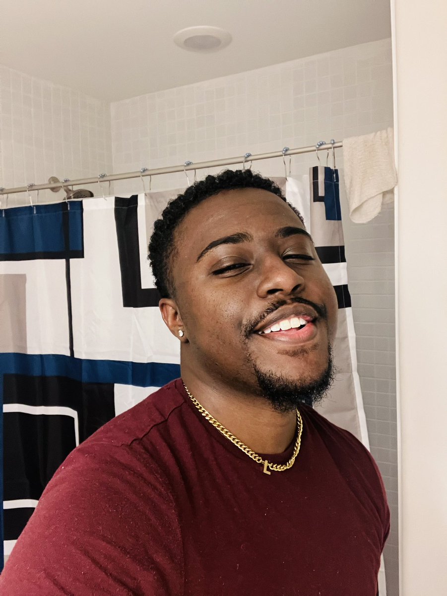 finestgemineye's tweet image. Choosing positivity in this world is a challenge, and I like a good challenge 😁🥰

#studybreak 📚