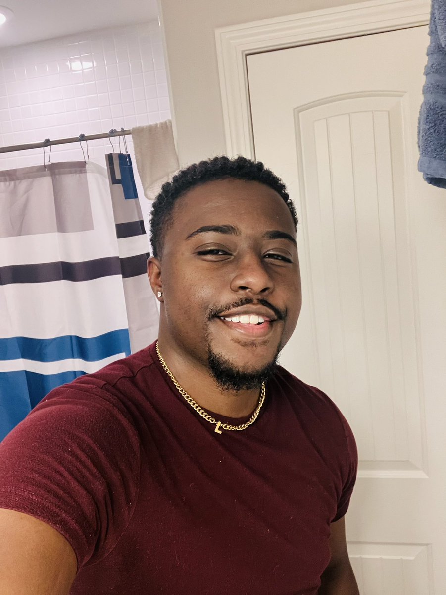 finestgemineye's tweet image. Choosing positivity in this world is a challenge, and I like a good challenge 😁🥰

#studybreak 📚