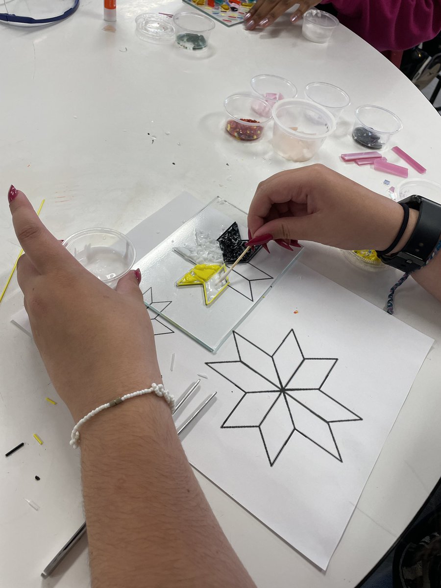 Devon Van tweet media