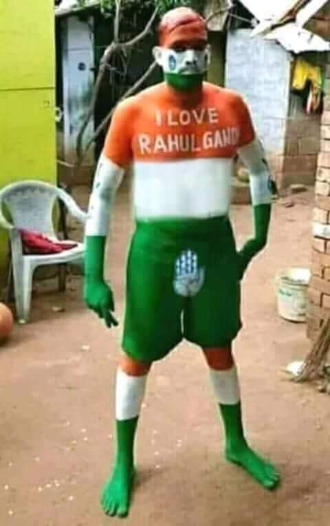 Kishan11692900's tweet photo. @prakashraaj @prakashraaj Can u please sponser him one Condom 😂😂😂😂 https://t.co/btxKMl7mqW
