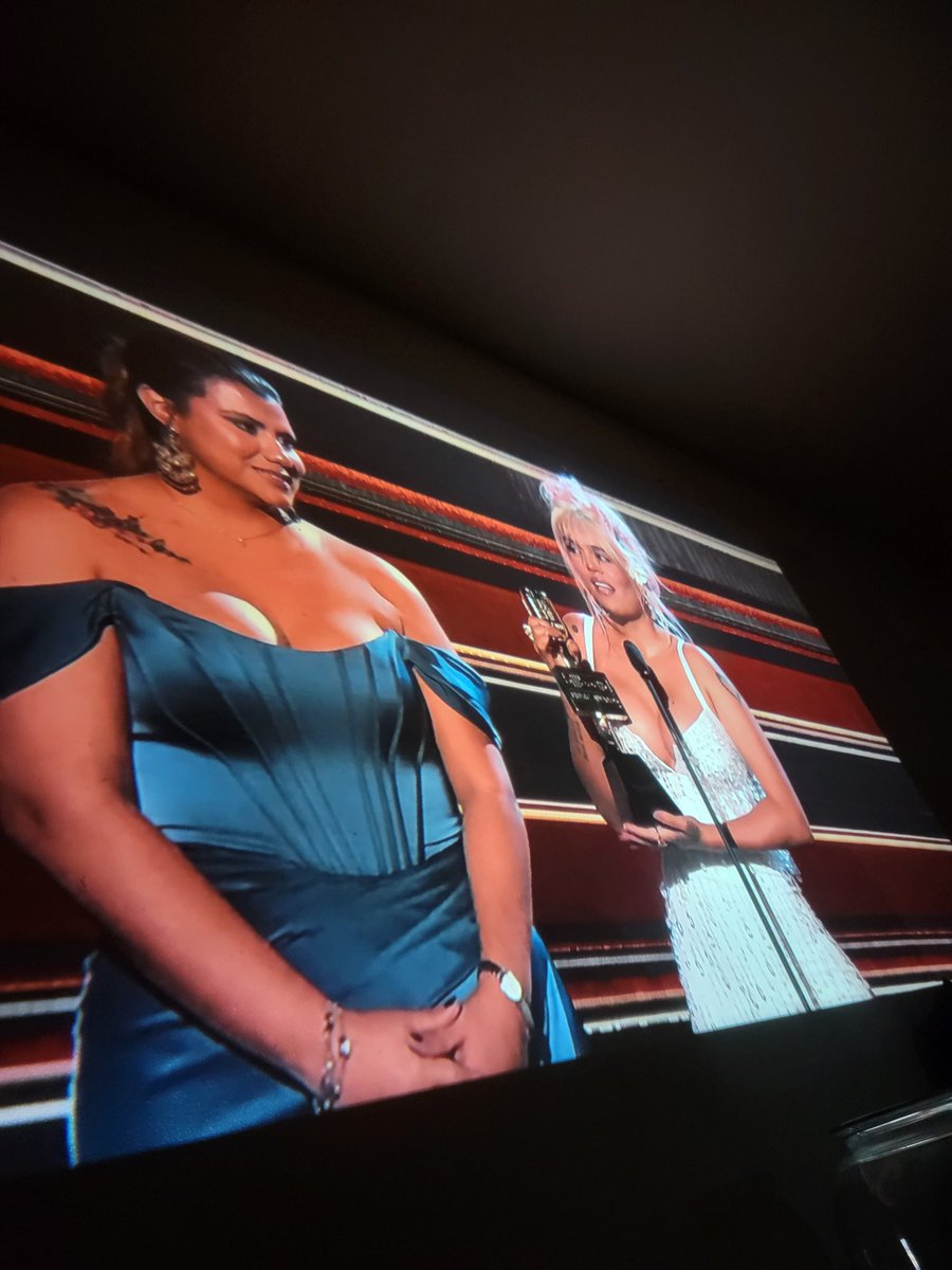 EnChingadera's tweet photo. #Billboards2023 https://t.co/lUolrQn5dx