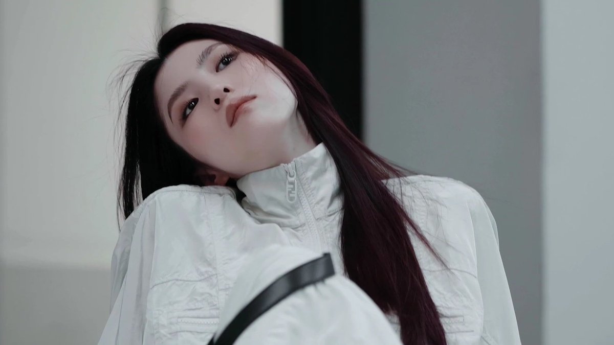 han sohee has that supermodel aura