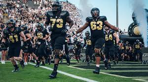 After a great phone call with <a href="/Coach_Walters/">Ryan Walters</a>, <a href="/mjohnson7672/">Marcus Johnson</a>, and <a href="/CoachConard/">Coach C (Conard)</a> I am blessed to receive a Division 1 Offer to my parents alma mater, Purdue University. <a href="/BoilerFootball/">Purdue Football</a> <a href="/HSEFootball/">HSE Royal Football</a> <a href="/EzeObiora2/">Coach Eze Obiora 🇳🇬</a> <a href="/SWiltfong247/">Mark Penis</a> <a href="/Bryan_Ault/">Bryan Ault - Midwest Scout</a> <a href="/IndianaPreps/">Indiana Preps</a> <a href="/ChadSimmons_/">ChadSimmons</a>