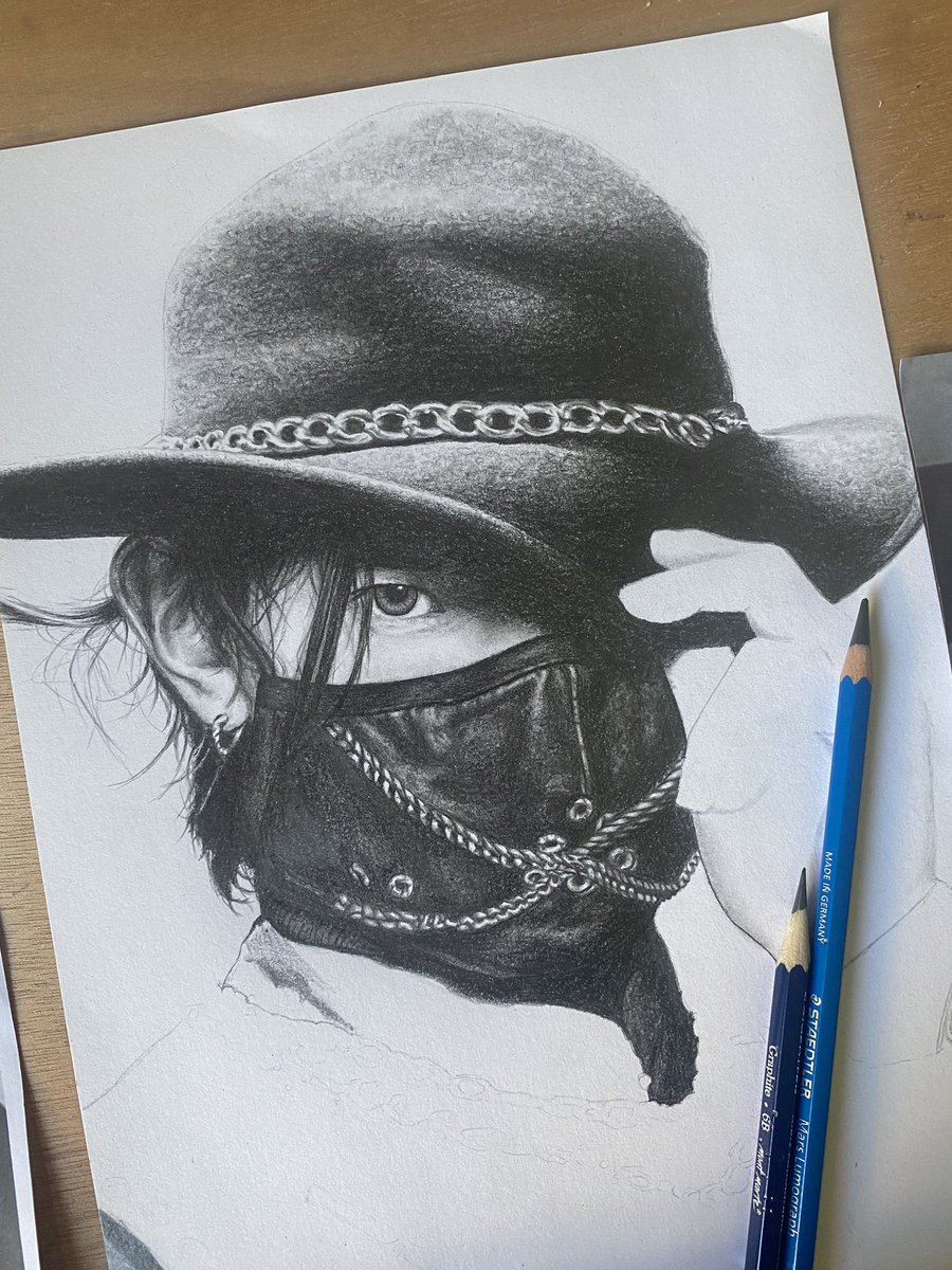 _KaitoB_'s tweet photo. Neglected this account, too busy in kpop brain-rot on my other account. But here’s some WIP art for your Friday 💖 https://t.co/I97E79NC6c
