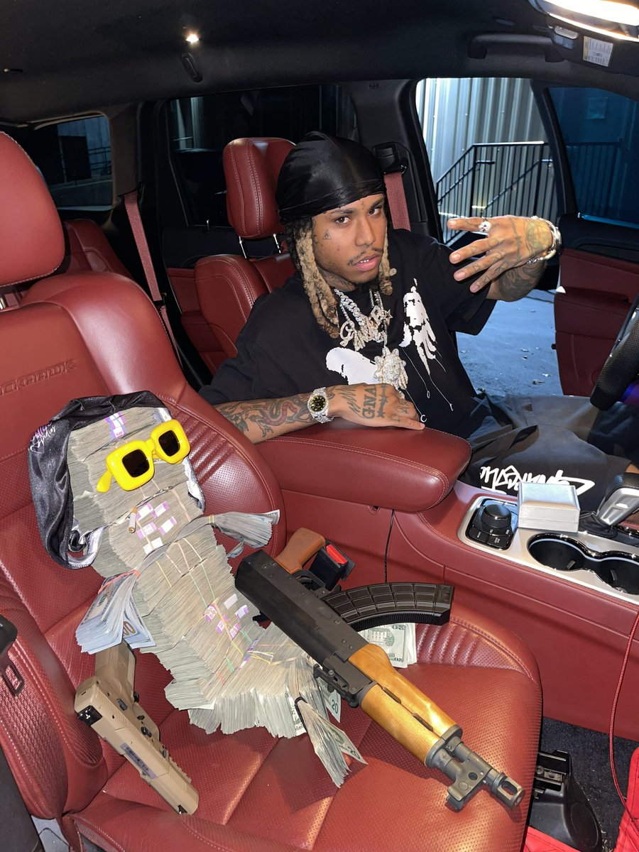 lilgnar's tweet photo. got my son riding w me https://t.co/3XelyKaQDE