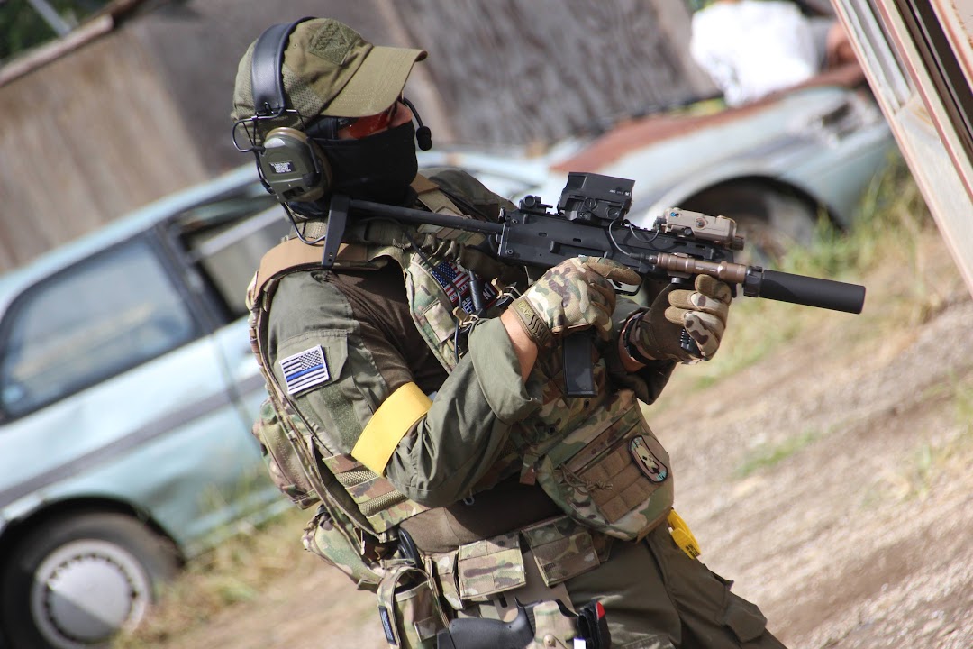 昨日は沼にはまったパイセンと共に#木曜HEADS　に参加して来ました。
フィールドもスタッフさんも、常連さんも和気あいあいですごしやすい環境でした。
ガン回しにヘトヘトでお決まりで撃たれ捲って充実した１日になりました。
また、伺います。
#木曜HEADS
#HEADS川越
#サバゲー