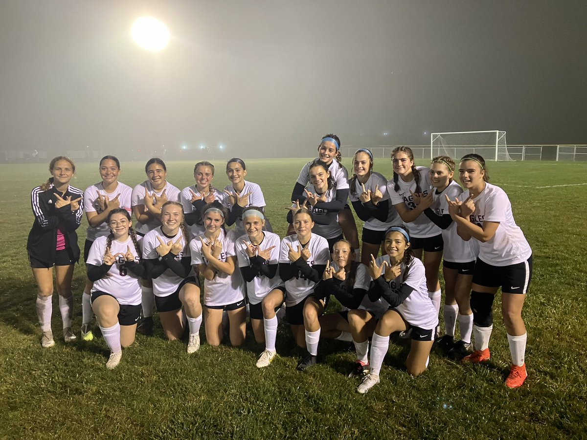 FaithWSoccer's tweet photo. @officialbshack @JaredOn1017 
GSOC Sectional 38 Faith Christian 2 Covington 0. Championship Saturday 7PM For the 6th time in the last 9 years, Faith meets CC⚽️⚽️ https://t.co/4pzczlY5TN