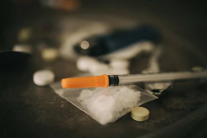 RodgeLifePlus's tweet image. I’m looking for somebody who can give me tips and guidance on how to overcome or manage the symptoms. I would greatly appreciate it. 🙏🏼🙏🏼🙏🏼 

Thank you for not judging me. 
#substanceuse #seekinghelp