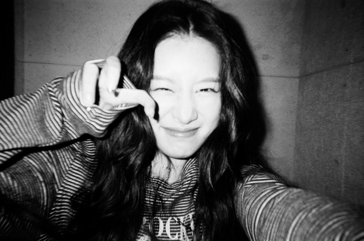 ablumeluv's tweet photo. Happy Birthday to my moon, Sio 🌙

Every time you look at the moon, let it remind you that all will be okay. 

I hope my precious Sio has a wonderful birthday today! 

 ⋆ ₊ ☽ * ⋆

#HappySioDay #LovinSioDay
#변치않는_사랑의_본질_정지호
#MoonForSio https://t.co/niCvoQ2l7G