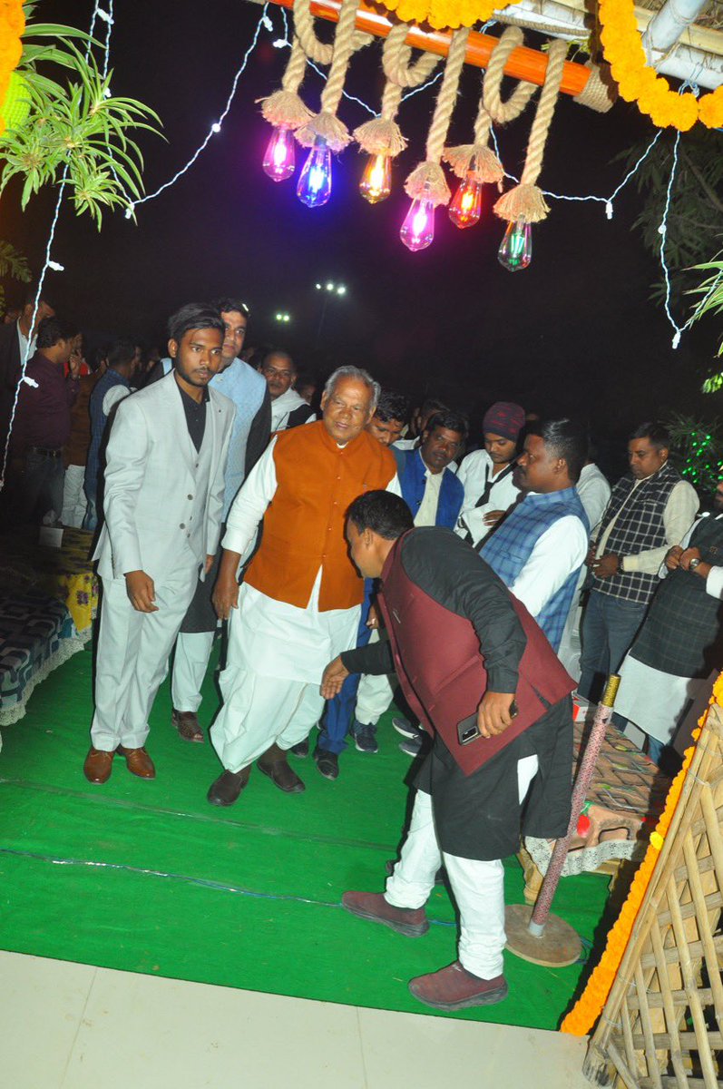 Aditya Prakash tweet media