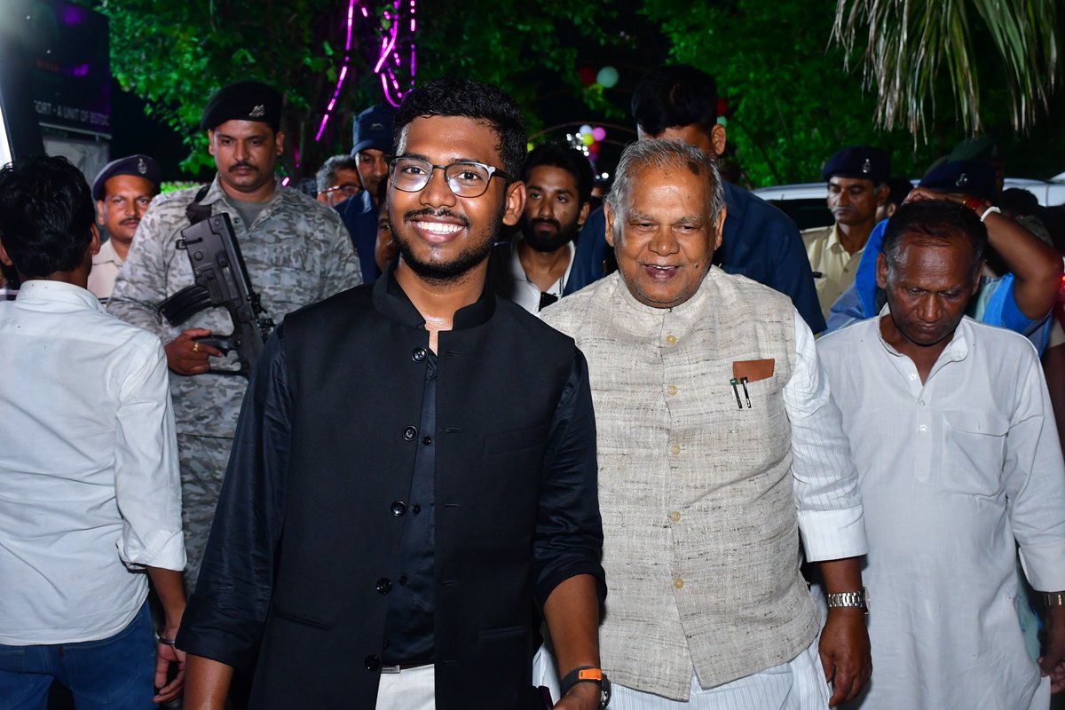 Aditya Prakash tweet media
