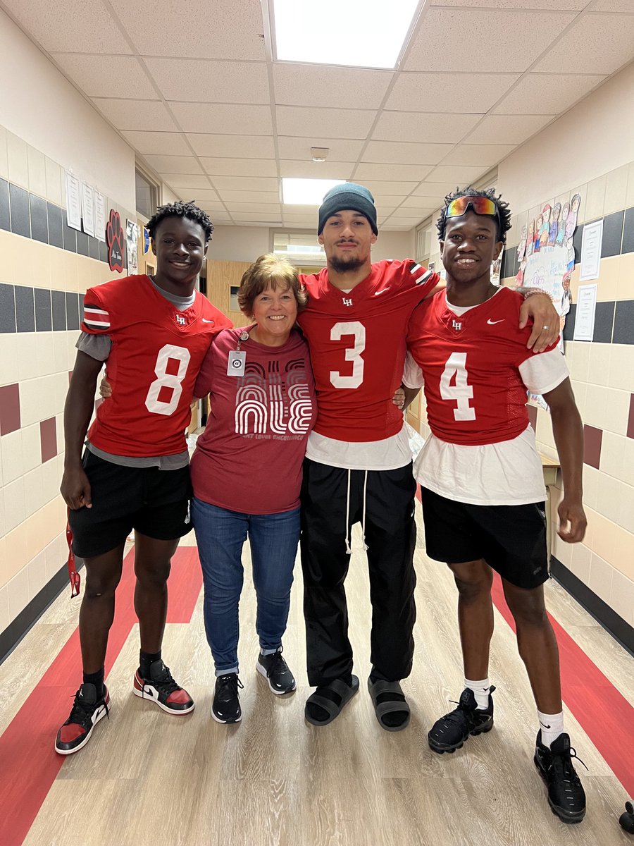 💯 the highlight of my day! I loved seeing these boys and am so proud of them! ⁦<a href="/MironMagee/">Miron”🎱”Magee</a>⁩ ⁦<a href="/thereal_deann/">Deonte Dean</a>⁩ ⁦@Chimanjoku2024⁩