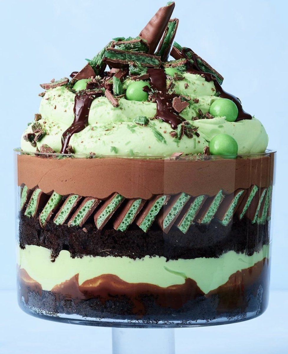 MunnyStewart644's tweet photo. My kind of trifle
#ChocMint https://t.co/1JQz3NVU5U