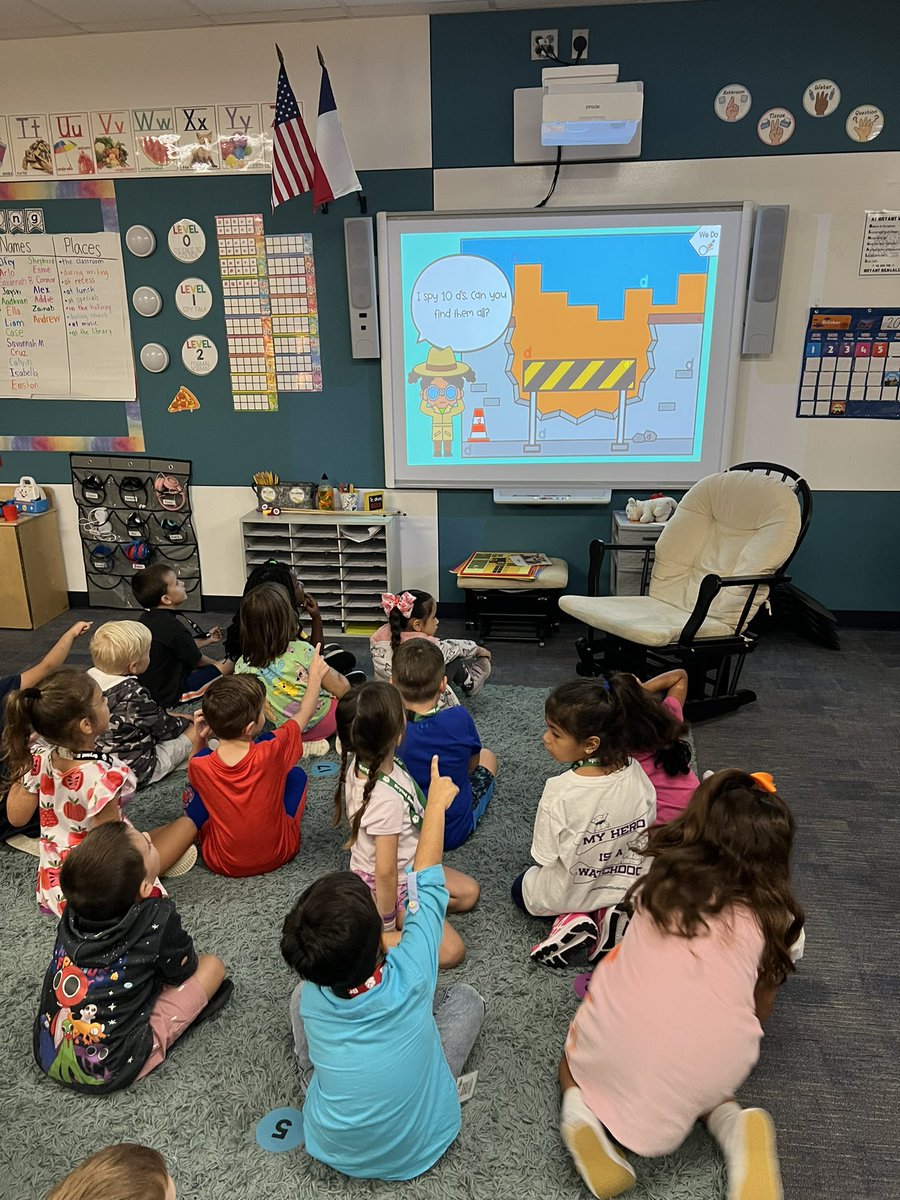 Lowercase b and d can be tricky but these Bengals rocked our lesson today! #bengalpride