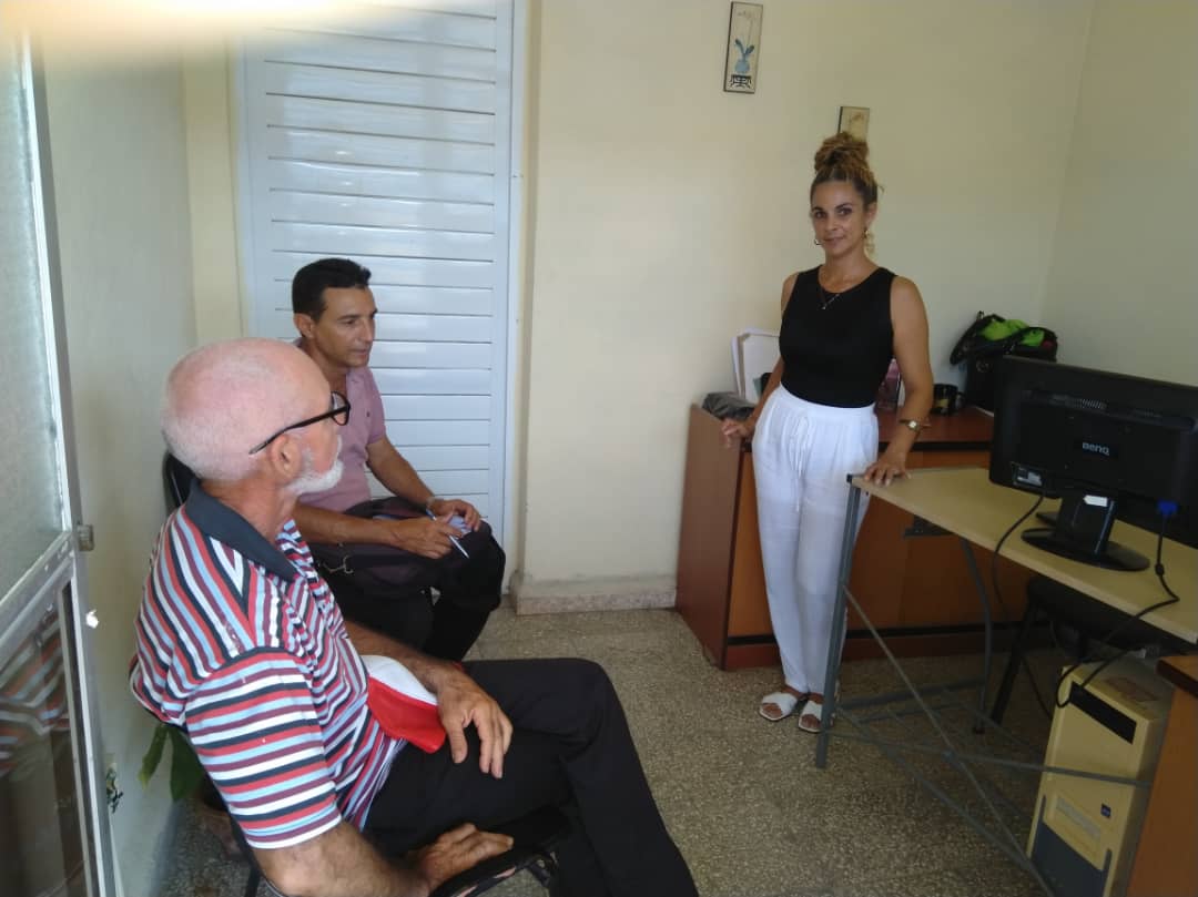 citmacamaguey's tweet photo. Realizan acesorías el Departamento de Gestión Documental y Archivos de a la Delegación Territorial del CITMA en Camagüey en la Universidad de Ciencias Médicas.
#cubarchivos
#CitmaCamagüey https://t.co/PPem7G6Xgw