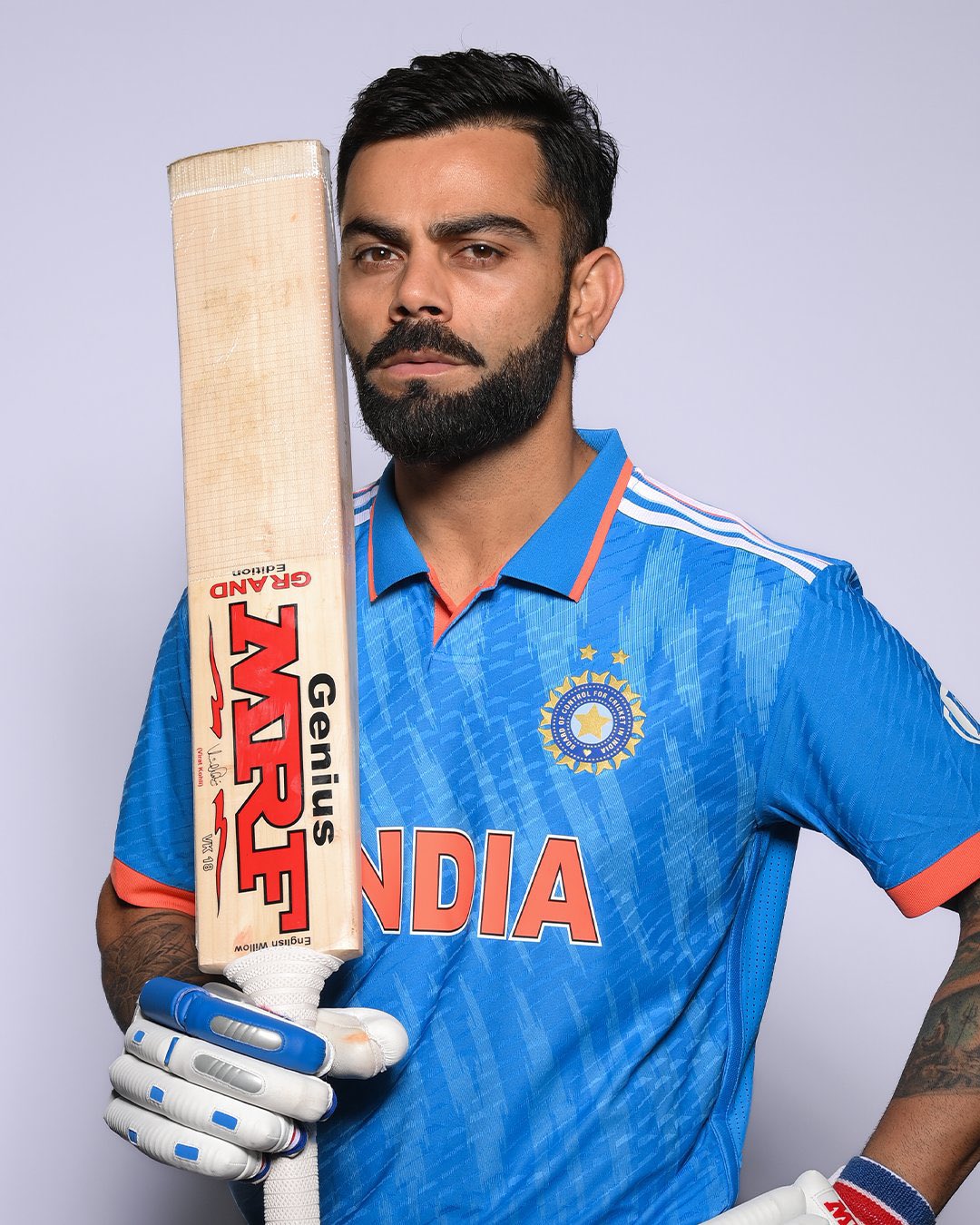 X இல் Tanuj: "Virat Kohli in the photoshoot ahead of the World Cup 2023. - The King is ready…!!!" / X