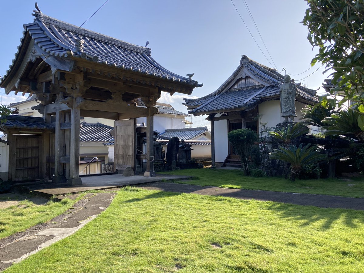 ZRetreat's tweet photo. https://t.co/KABlnVGKcQ

Check out reviews of our retreats (TripAdvisor, Google reviews, etc.).

#zen #meditation #retreat 
#beppuzenretreat #zenretreat 
#teaceremony 
#beppu #beppuonsen 
#Tokyo #kyoto #osaka 
#zenmeditationretreat
#meditationretreat https://t.co/mG5qVohrAr
