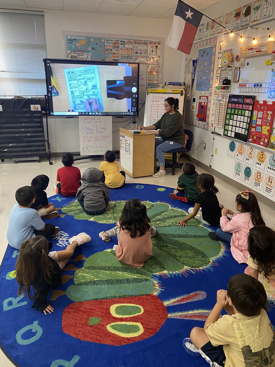 So much fun reading books &amp; learning all about our high school teacher in training! We love having you at DZ, Miss. Mia!💎