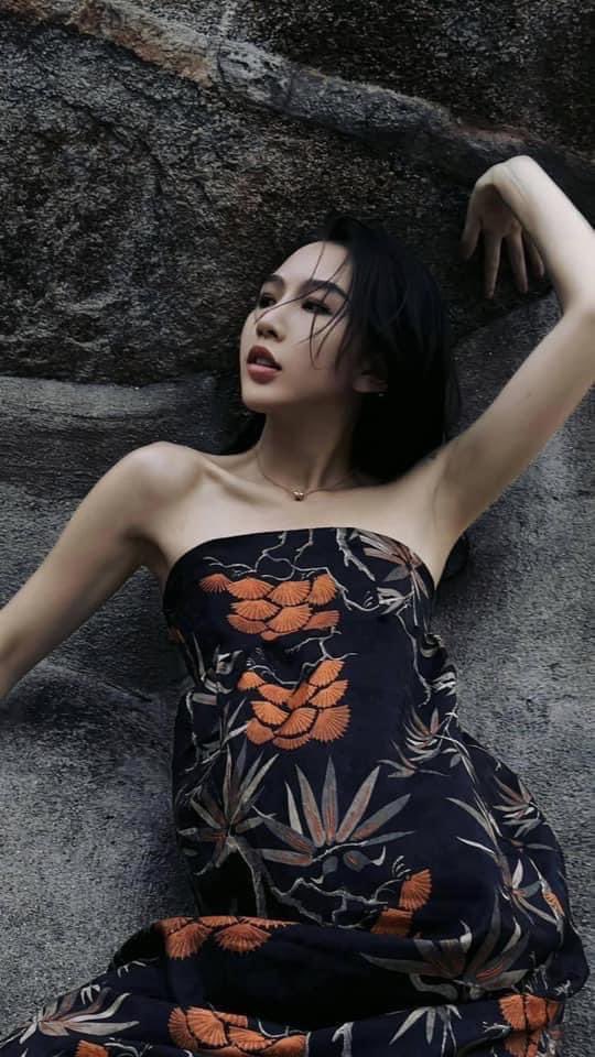 HenryCoin1's tweet photo. Vai trò của #Posing là then chốt để có đc ảnh cực deep nhé anh em 🤣
Photographer cũng chỉ là thợ ảnh thôi ae ạ 😝 kkkkk
#PSVN #photography #fashion #art #stuu https://t.co/0dOzIux397