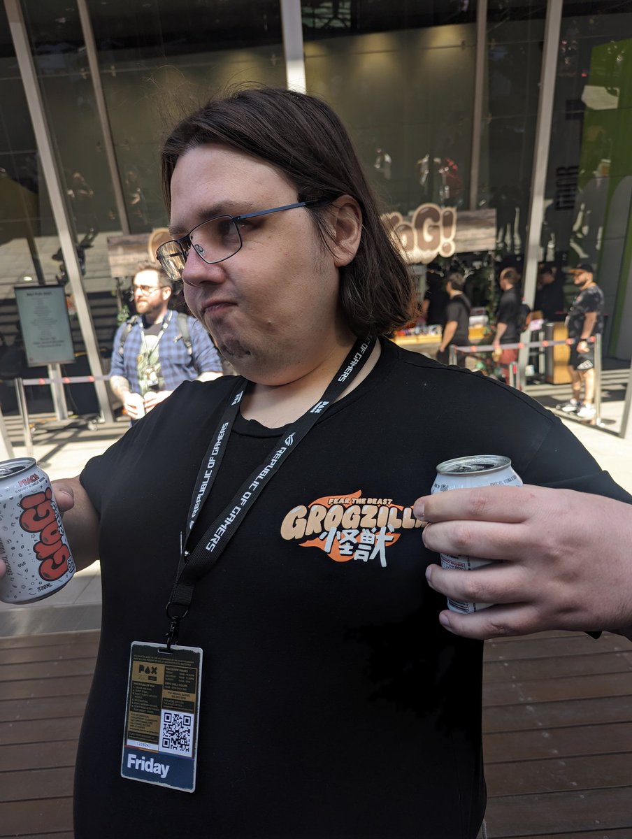 terryesports's tweet photo. .@RaikouRTA loves grog! https://t.co/4VVlvo1yOb