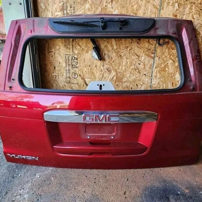 ObsPart's tweet image. Rear hatch off 2015 yukon gmc denali Available for pickup and delivery message me directly if interested