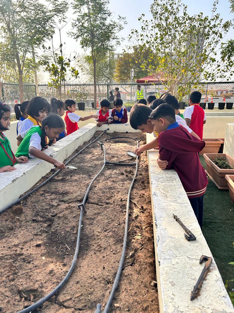 Mita Chatterjee (@mchatterjee_2k) on Twitter photo ‘The soil is not just dirt, it is the essence of life’. Day4 of Science Week: Soil investigation to understand the impact of plants and trees on soil erosion.<a href="/JishaGeorge15/">Jisha George</a> <a href="/gemsnms_alkhail/">GEMS NMS Alkhail</a> ‘The soil is not just dirt, it is the essence of life’. Day4 of Science Week: Soil investigation to understand the impact of plants and trees on soil erosion.<a href="/JishaGeorge15/">Jisha George</a> <a href="/gemsnms_alkhail/">GEMS NMS Alkhail</a>