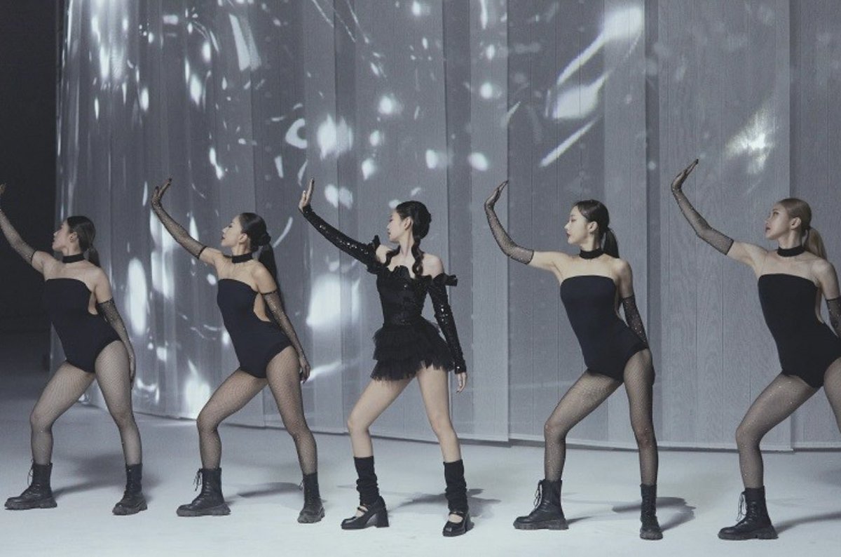 231006 제니 (JENNIE) 'You &amp; Me' 퍼포먼스 비디오 촬영 현장

🔗kko.to/2NK3HbxQo2

YOU &amp; ME OUT NOW
#JENNIE_YouAndMe
#JENNIE #YouandMe