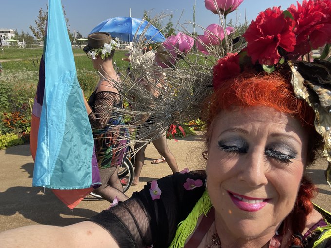 Climate change is hell on a girls make up. https://t.co/2Kuy4s0phS<a href="/tag/performanceart"class="tags"><span>#performanceart</span></a><a href="/tag/showworldcenter"class="tags"><span>#showworldcenter</span></a>