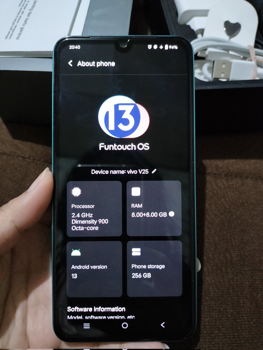 BubuPeachyy127's tweet image. WTS : HP VIVO V25 MASI GARANSI BELI JAN 23
LENGKAP SEMUA CONDI SESUAI FOTO YA 
CMA DI PKE BUAT KONSER 2X
OPEN HRGA 4 JT BOLE NEGO

#WTs #hpvivov25 #hpsecond #gadgets #forsale