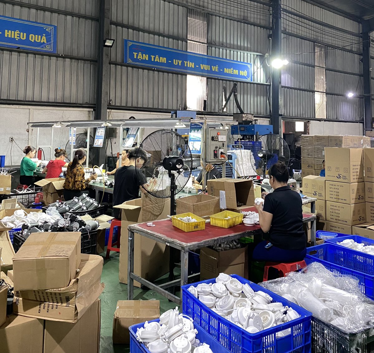 PencaGlobal's tweet image. 🤗We are Penca Global - a reliable OEM partner for your water purification solutions business!

Visit us on other social platforms: 
Facebook: facebook.com/PencaCompany
Instagram: instagram.com/pencaglobal/

#ROsolutions #OEM #OEMfactory #OEMmanufacturer