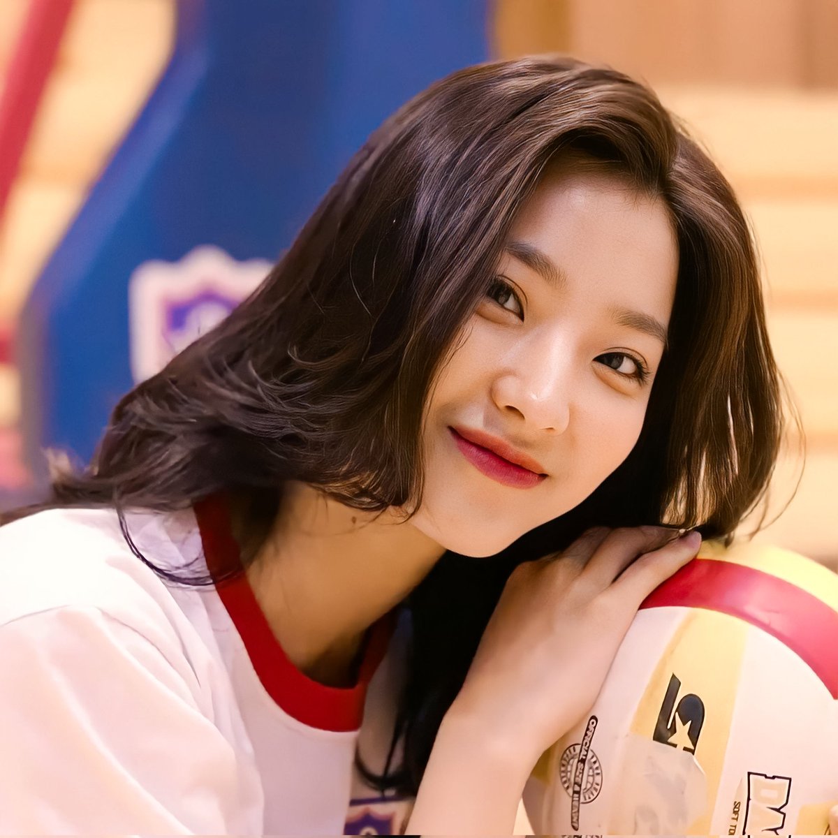 Halujee1's tweet photo. Just a screenshot..

@realfromis_9 @fromis9_japan
#이새롬 #새롬 #LeeSaerom #Saerom #fromis_9 #프로미스나인 https://t.co/EmeLKf3v6a